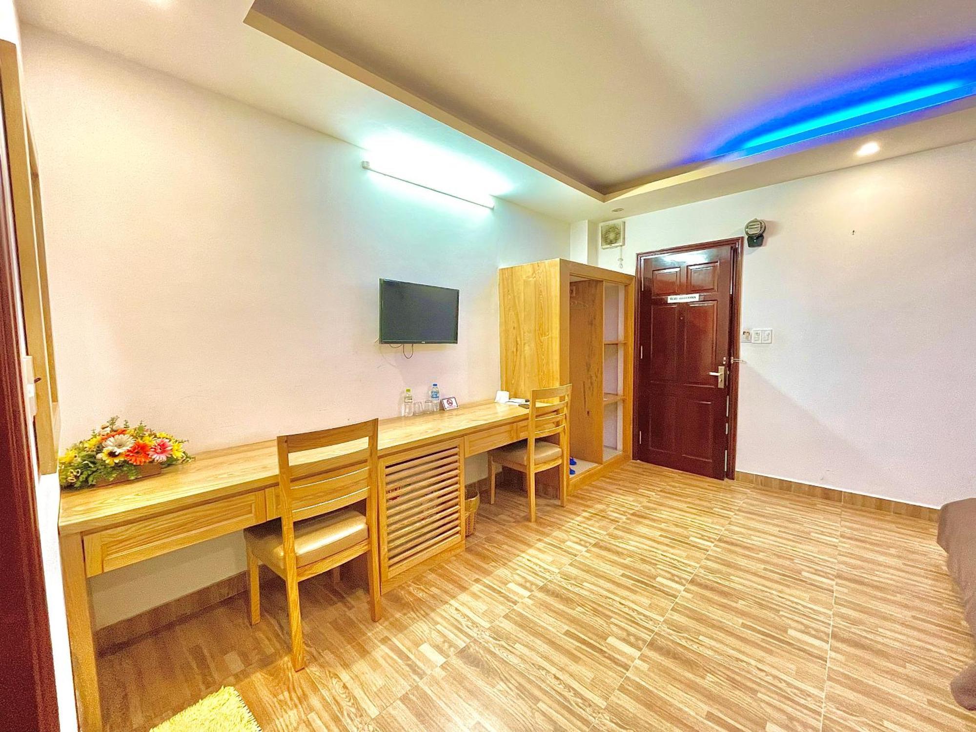 Helen Hotel & Apartment Вунгтау Екстер'єр фото